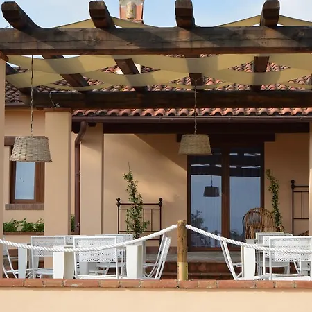 La Collina Di Montecchio Nocleg ze śniadaniem *